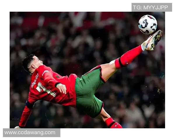 美国足球历史上的传奇球星及其辉煌成就回顾 美国足球历史上的传奇球星及其辉煌成就回顾